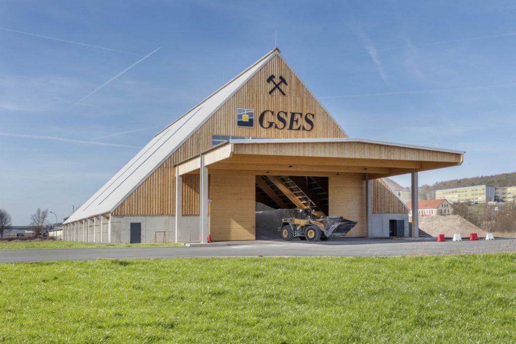 Gelamineerdhoutconstructie voor zoutloods Sondershausen featured image