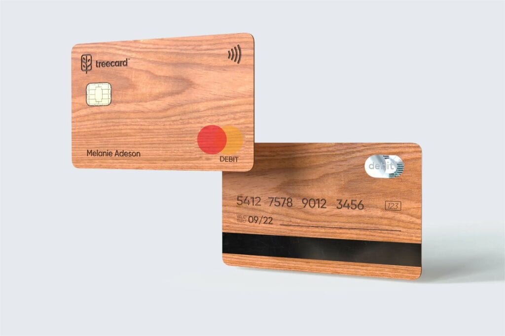 Betaalpas van kersenhout