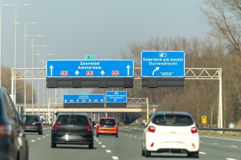 Splinter van Foppe Land voor Houtwereld over 130 km per uur rijden