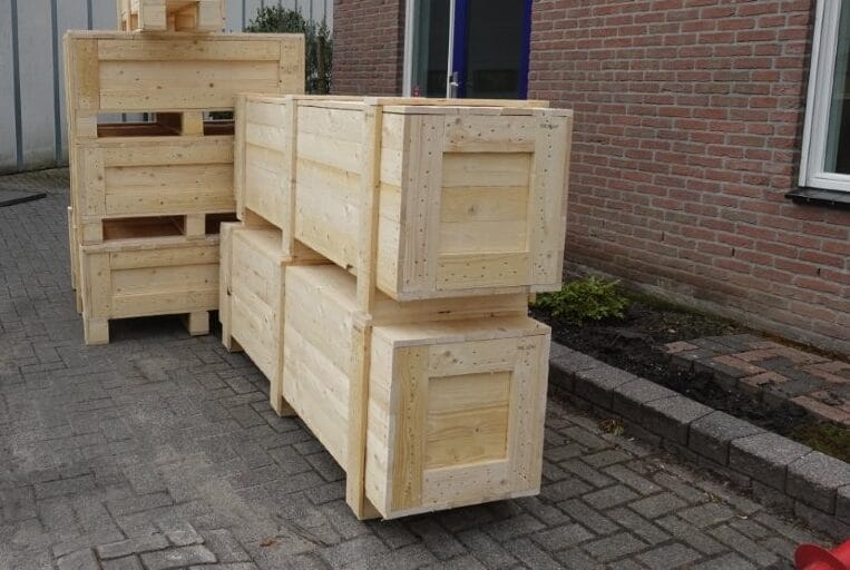 Houten verpakkingskist in het kader van de ppwr.